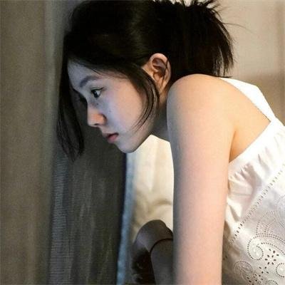 豺狼之吻封面