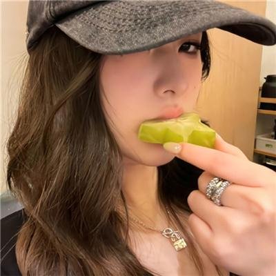 辣妹神探封面